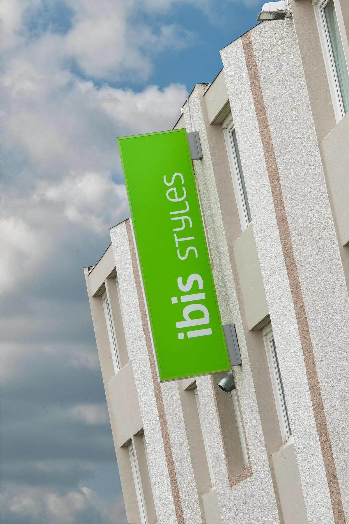 Ibis Styles Rouen Nord-Barentin Hotell Eksteriør bilde