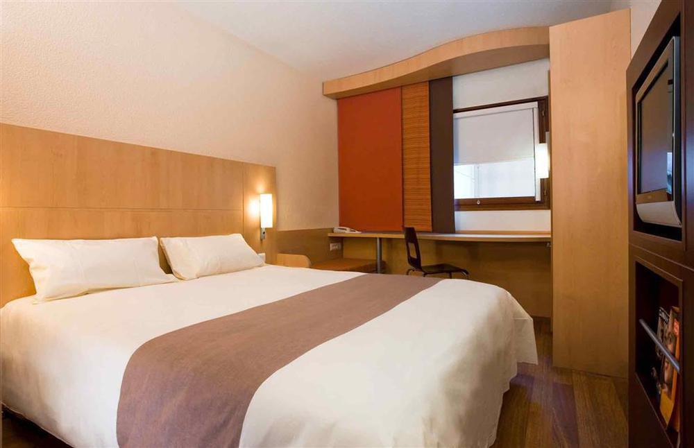 Ibis Styles Rouen Nord-Barentin Hotell Rom bilde